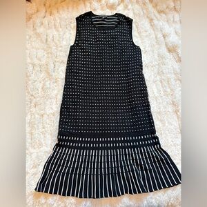 Saks Fifth Avenue Sleeveless Black and White Knit Dress